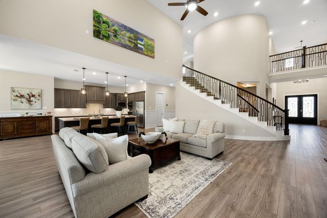 2230 Azure Spring Drive, Missouri City, TX 77459