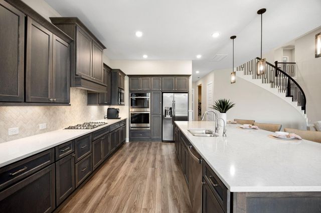 2230 Azure Spring Drive, Missouri City, TX 77459