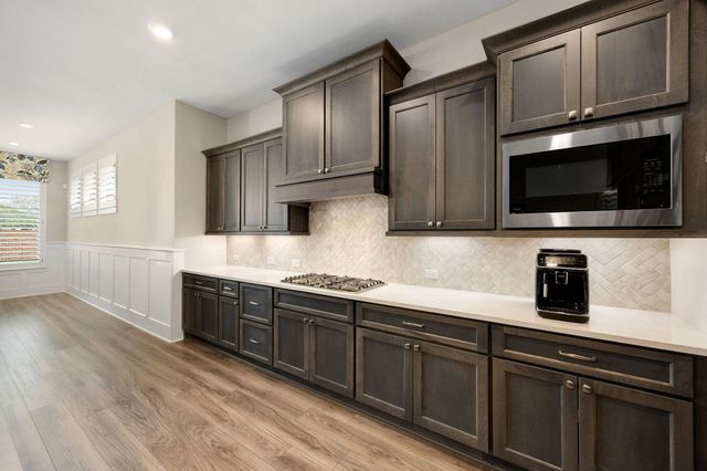 2230 Azure Spring Drive, Missouri City, TX 77459