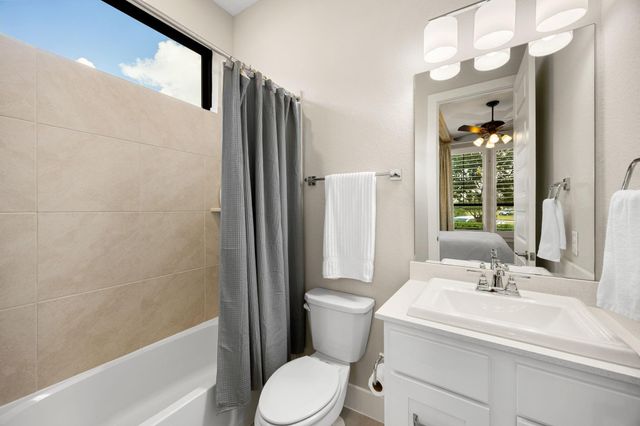 2230 Azure Spring Drive, Missouri City, TX 77459