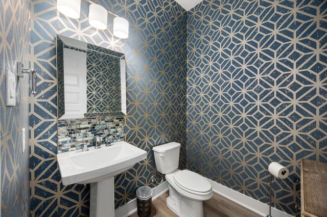 2230 Azure Spring Drive, Missouri City, TX 77459