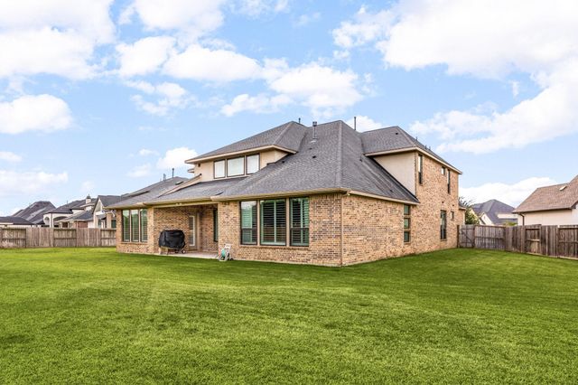 2230 Azure Spring Drive, Missouri City, TX 77459