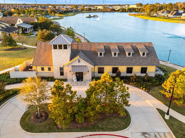 2230 Azure Spring Drive, Missouri City, TX 77459