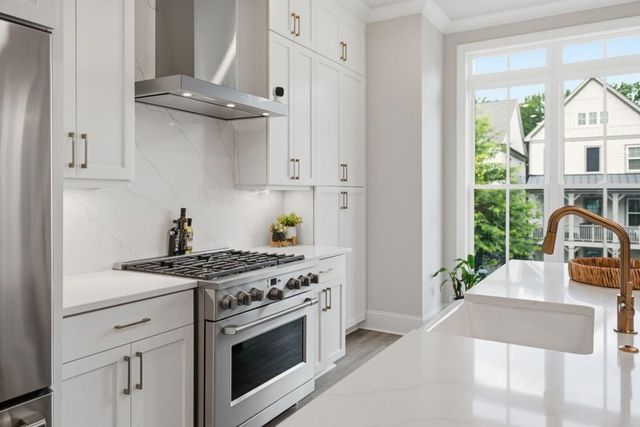 260 Briscoe Way, Alpharetta, GA 30009