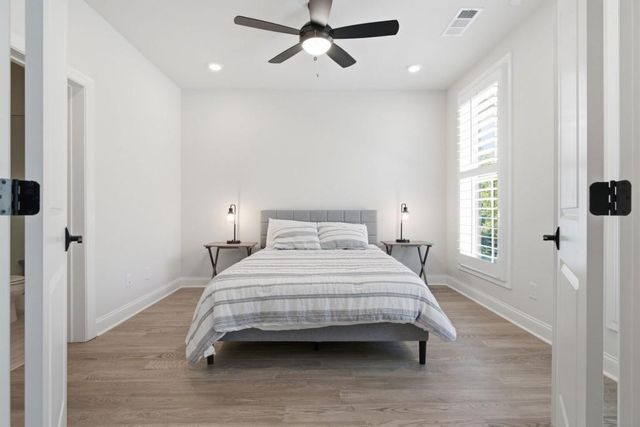 260 Briscoe Way, Alpharetta, GA 30009