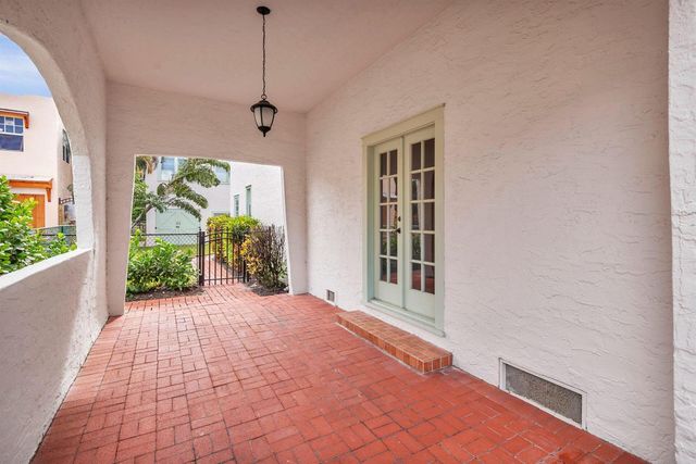 232 Rugby Road, West Palm Beach, FL 33405
