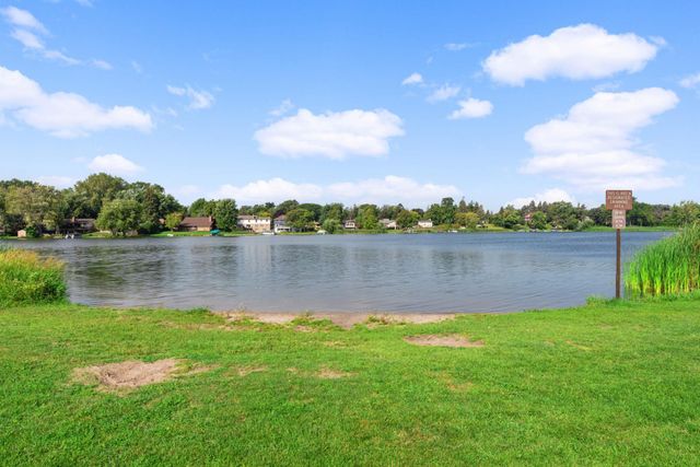 4201 Lakeside Avenue N 113, Brooklyn Center, MN 55429