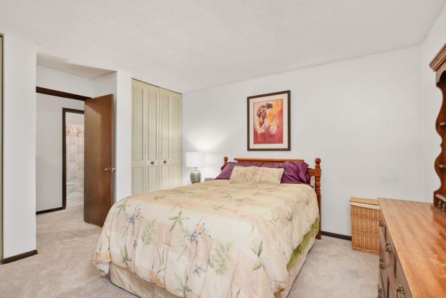 4201 Lakeside Avenue N 113, Brooklyn Center, MN 55429