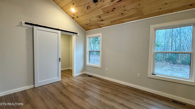 404 High St, Elgin, TN 37732