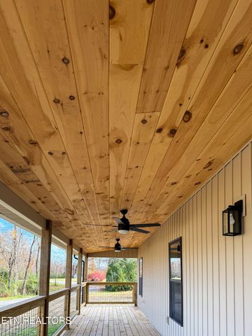 404 High St, Elgin, TN 37732