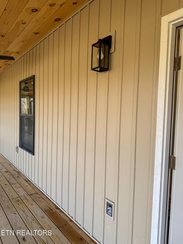 404 High St, Elgin, TN 37732