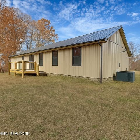 404 High St, Elgin, TN 37732