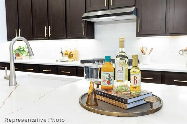 18725 Hepburn, Conroe, TX 77302