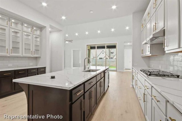 18725 Hepburn, Conroe, TX 77302