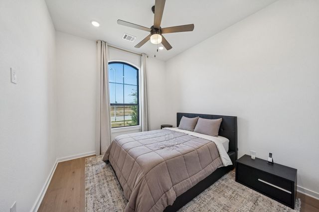 8703 Blue Grotto Lane, Manvel, TX 77578