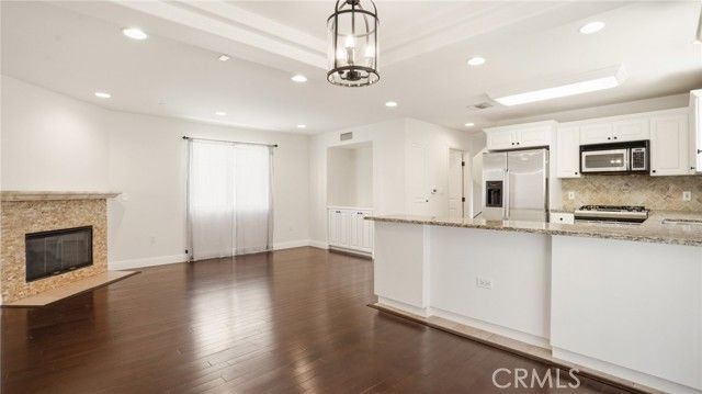 10752 Hortense 3, North Hollywood (los Angeles), CA 91602