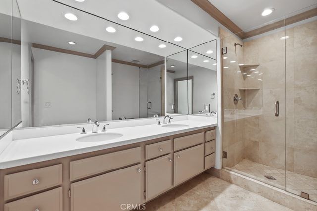 380 W Wilson E105, Costa Mesa, CA 92627