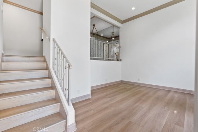 380 W Wilson E105, Costa Mesa, CA 92627