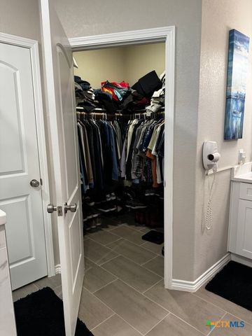 626 Hillclimb, Canyon Lake, TX 78133