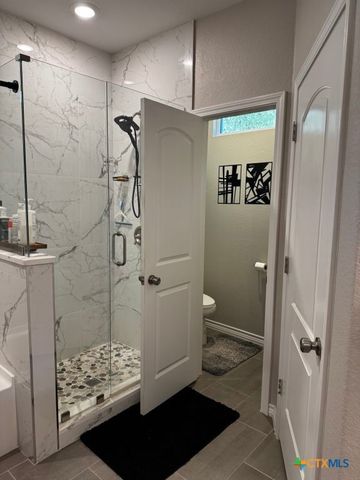 626 Hillclimb, Canyon Lake, TX 78133