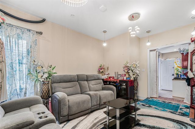 10318 126th Street, Richmond Hill S., NY 11419