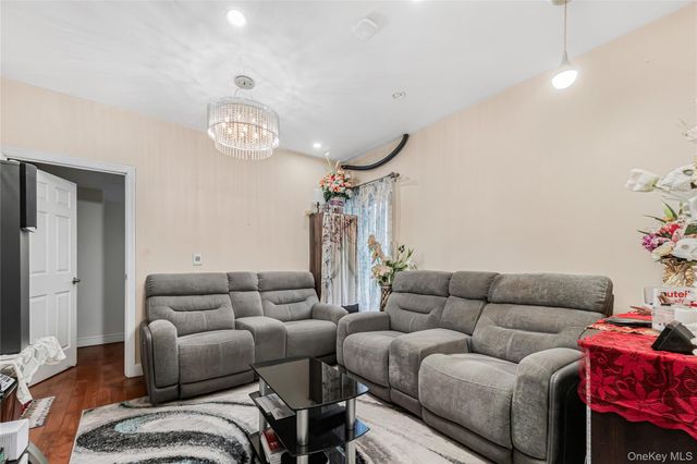 10318 126th Street, Richmond Hill S., NY 11419