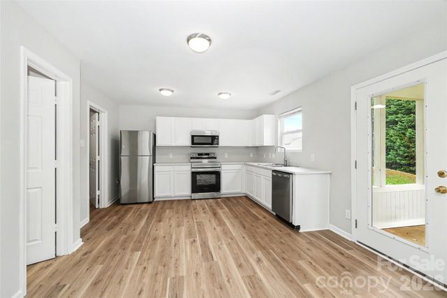 3361 Table Rock Drive, Gastonia, NC 28052