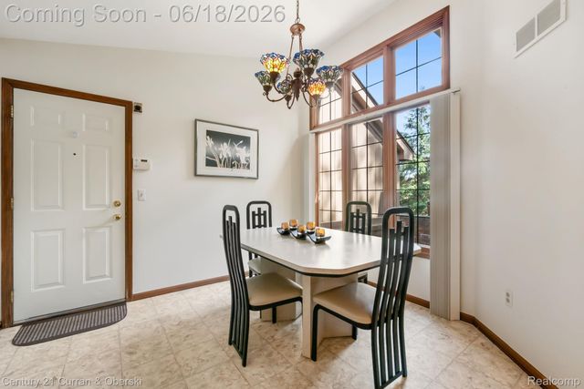 37600 N Laurel Park Drive, Livonia, MI 48152