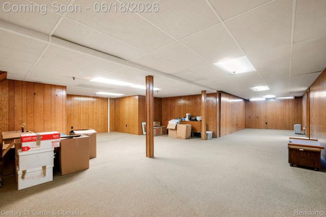 37600 N Laurel Park Drive, Livonia, MI 48152