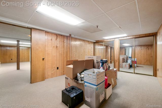 37600 N Laurel Park Drive, Livonia, MI 48152