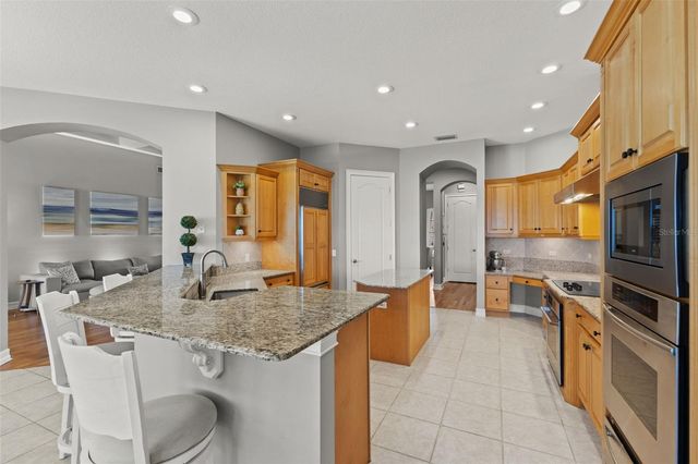 1105 3RD STREET E, Palmetto, FL 34221