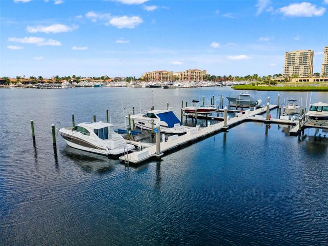 1105 3RD STREET E, Palmetto, FL 34221