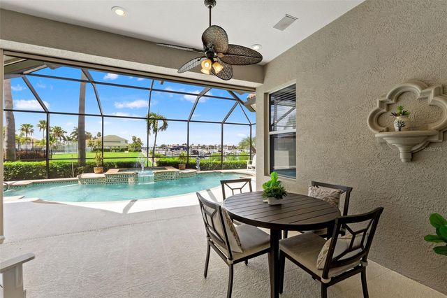 1105 3RD STREET E, Palmetto, FL 34221