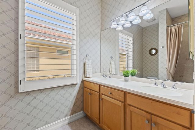 1105 3RD STREET E, Palmetto, FL 34221
