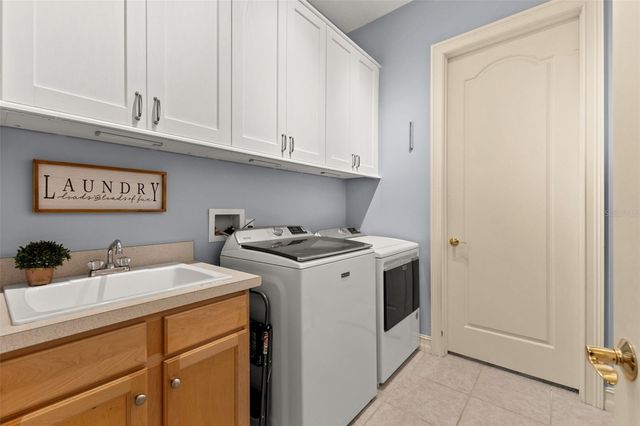 1105 3RD STREET E, Palmetto, FL 34221