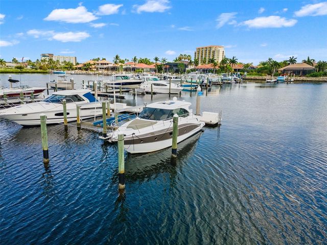 1105 3RD STREET E, Palmetto, FL 34221
