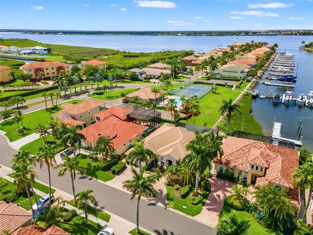 1105 3RD STREET E, Palmetto, FL 34221