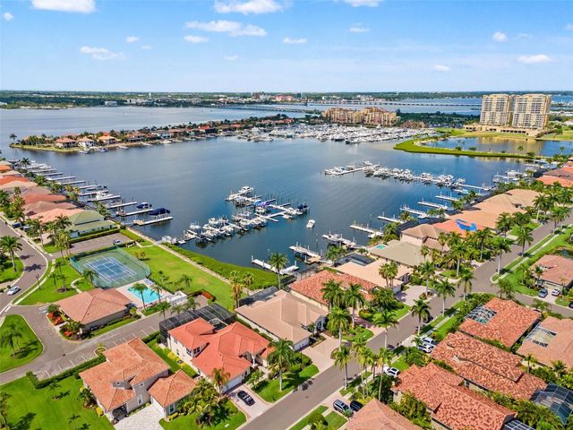 1105 3RD STREET E, Palmetto, FL 34221