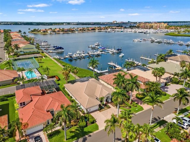 1105 3RD STREET E, Palmetto, FL 34221