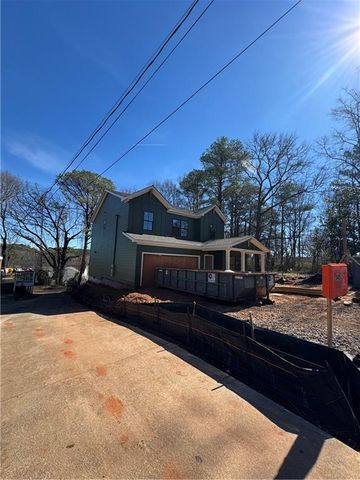 545 Warren Avenue, Scottdale, GA 30079