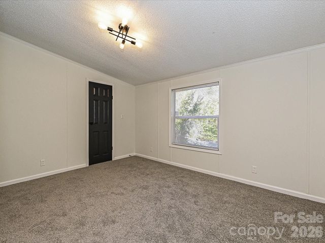 190 Ridge Creek Drive, Troutman, NC 28166