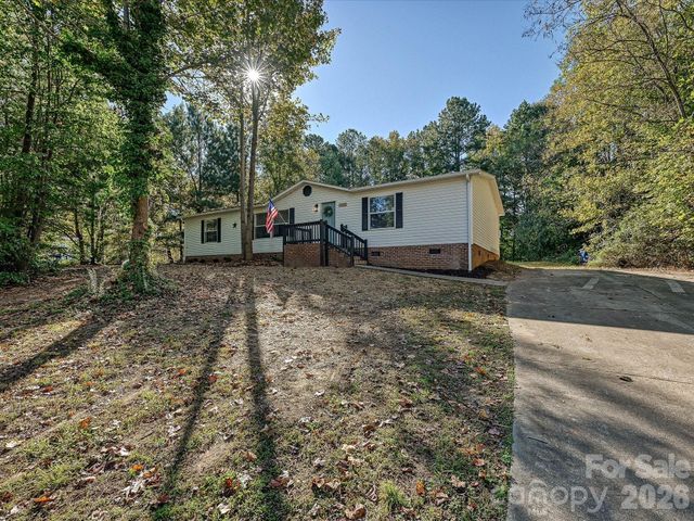 190 Ridge Creek Drive, Troutman, NC 28166