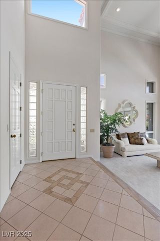 8188 Horseshoe Bend Lane, Las Vegas, NV 89113