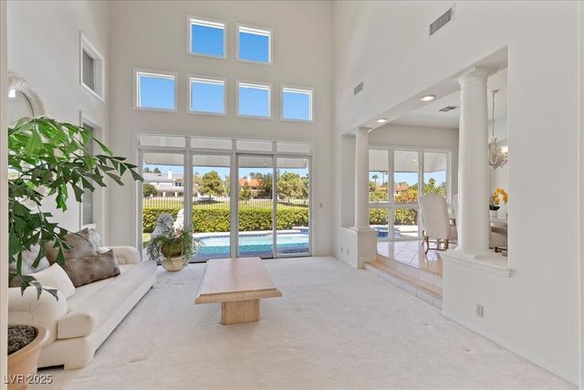 8188 Horseshoe Bend Lane, Las Vegas, NV 89113