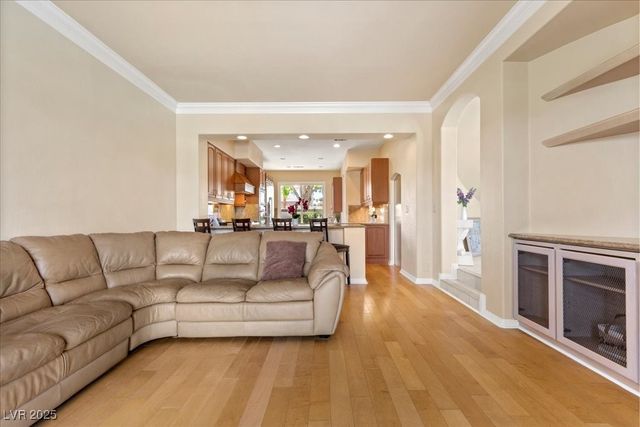 8188 Horseshoe Bend Lane, Las Vegas, NV 89113