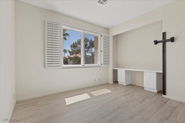 8188 Horseshoe Bend Lane, Las Vegas, NV 89113