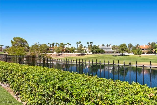 8188 Horseshoe Bend Lane, Las Vegas, NV 89113