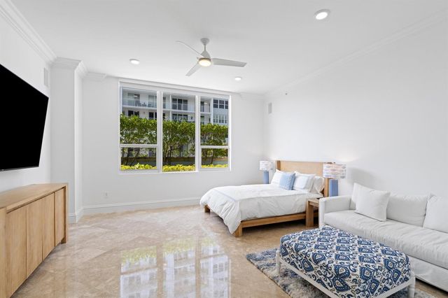 701 SE 21st Avenue 109, Deerfield Beach, FL 33441