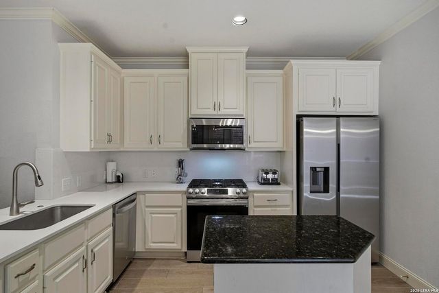 145 Elizabeth, San Antonio, TX 78209