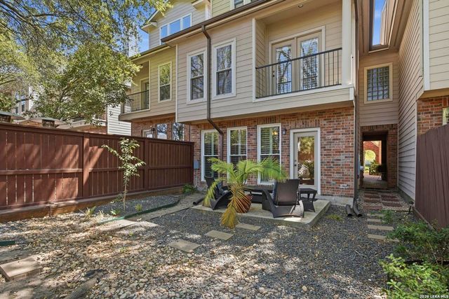 145 Elizabeth, San Antonio, TX 78209